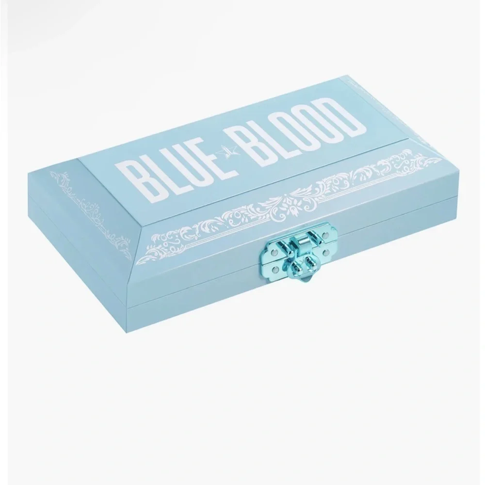 Brand New Blue Blood Palette JEFFREE STAR COSMETICS Eye Shadow​​​​​​​